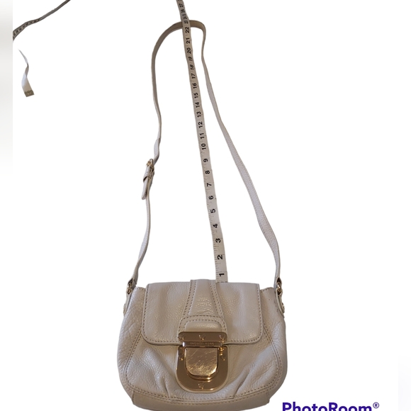 Michael Kors Charlton White Purse - Picture 4 of 11